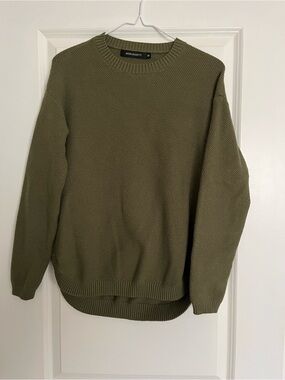 Merokeety Sweater size medium